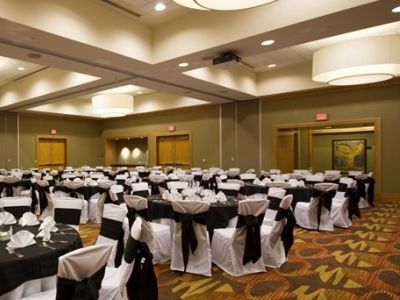Hotel Embassy By Hilton Houston-energy Corridor